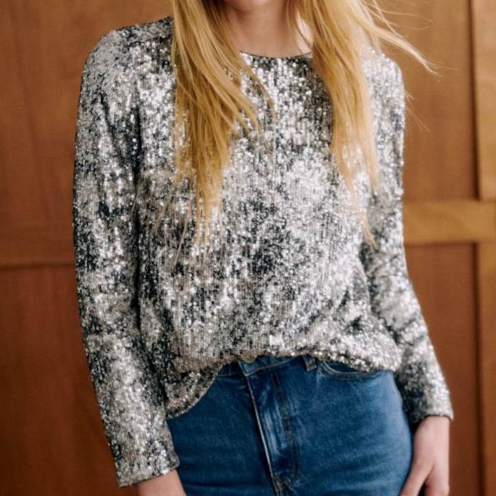 Women's Glitter Silver Sequin Pullover Tops Long Sleeve NWT